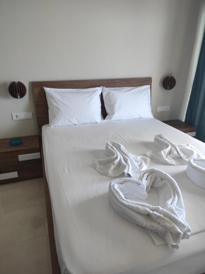 Sifis Place Apartment เลนทาส ภายนอก รูปภาพ